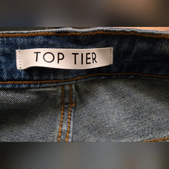 Dark Washed Mom Jeans With Rolled Up Denim - Picture 13 of 13